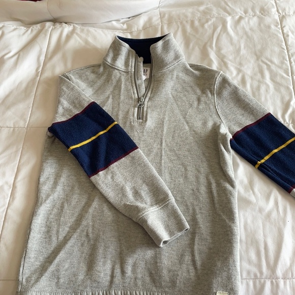 Other - Boys Gap sweater